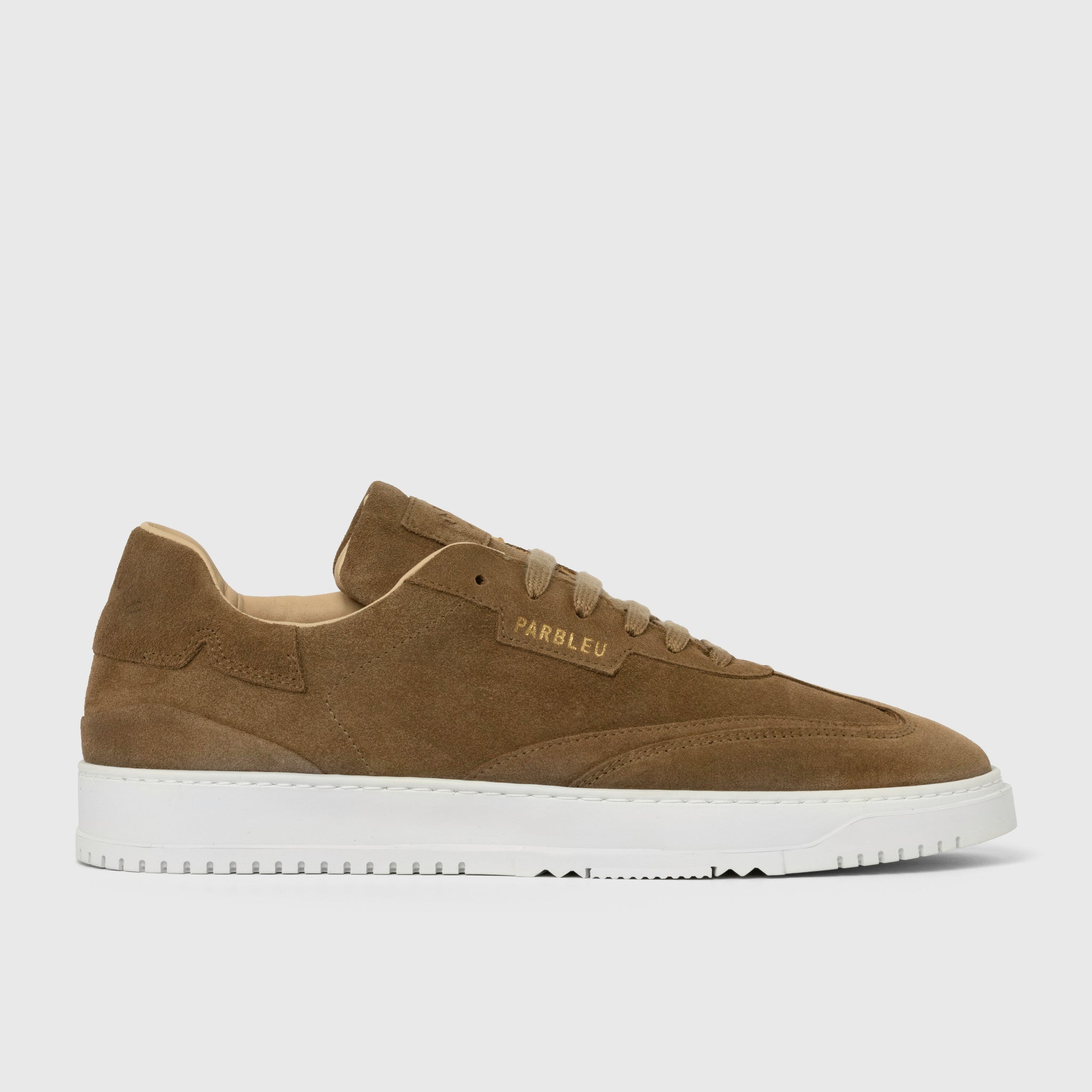 AT25 Sandy Grey Suede – Parbleu